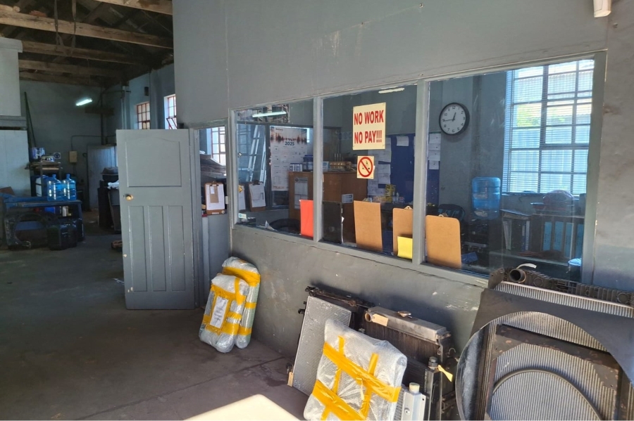 Commercial Property for Sale in North End Eastern Cape